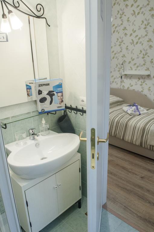 A Casa Di Benny Otel Roma Dış mekan fotoğraf